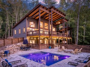 368 Dana Rd, Mineral Bluff, GA 30559