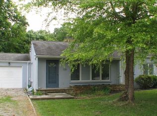 1538 Hampton Rd, Charleston, WV 25314