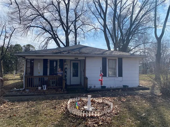 2801 E Wallace St, Decatur, IL 62526