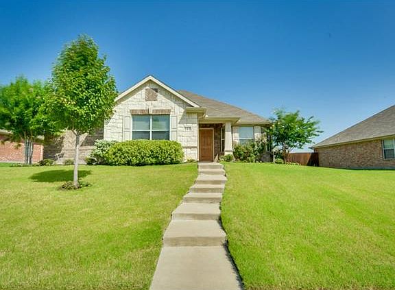 2nd image of 211 Cliffbrook Dr