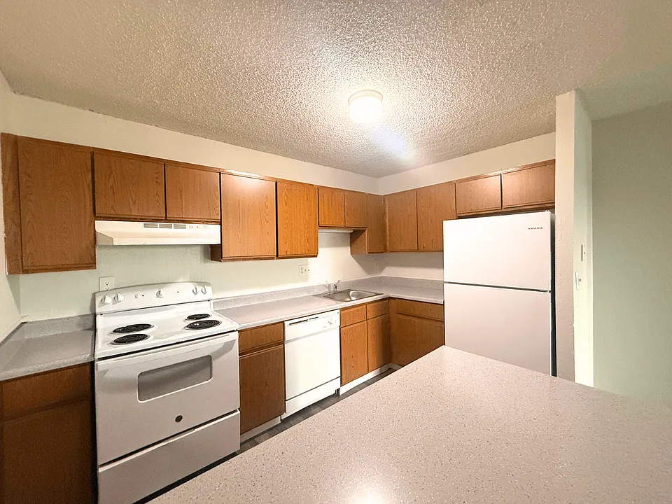 Parkview Village West Apartments