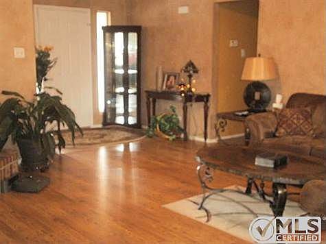 3rd image of 337 McMurtry Dr
