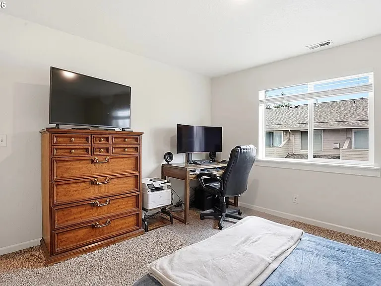 427 Harris Ln — Photo 22