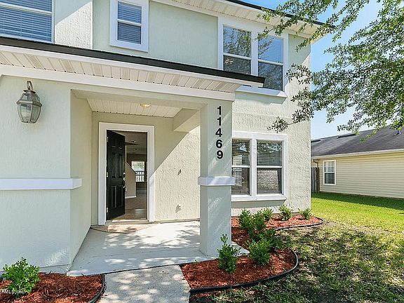4th image of 11469 Brian Lakes Dr