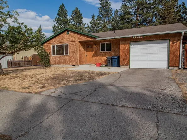 834 SE 5th St, Bend, OR 97702