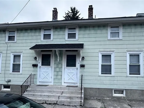 11-13 Eli St, Cumberland, RI 02864