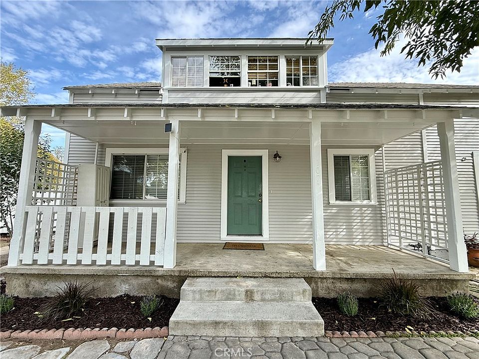 1st image of 107 Capitol Hill Dr