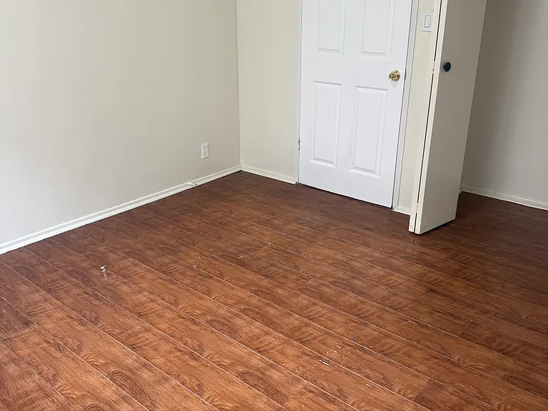 1025 N Mariposa Ave #8 — Photo 11