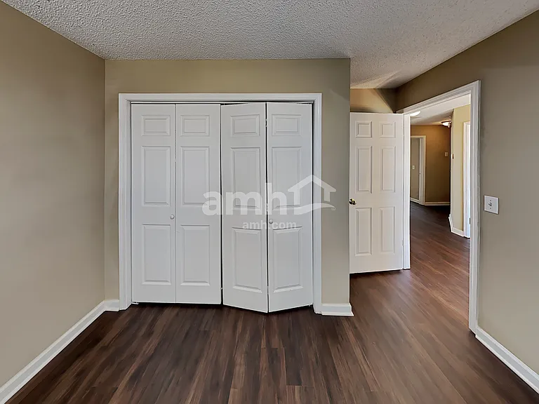 6004 W Rosie Ln SE — Photo 18