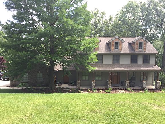 2nd image of 9023 Middlewood Ct