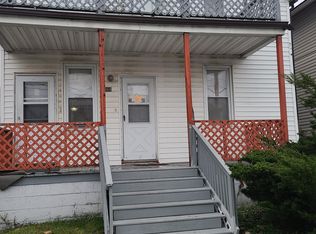 2368 Whalen St, Hamtramck, MI 48212