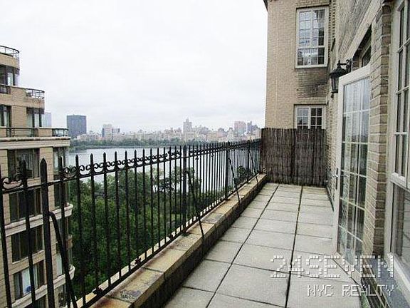 3rd image of 275 Central Park W APT 16C