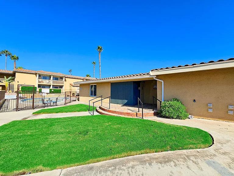 Lake Meadows Apartments — Photo 30