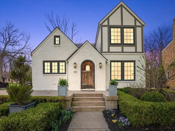 415 Lakeside Dr SE, East Grand Rapids, MI 49506