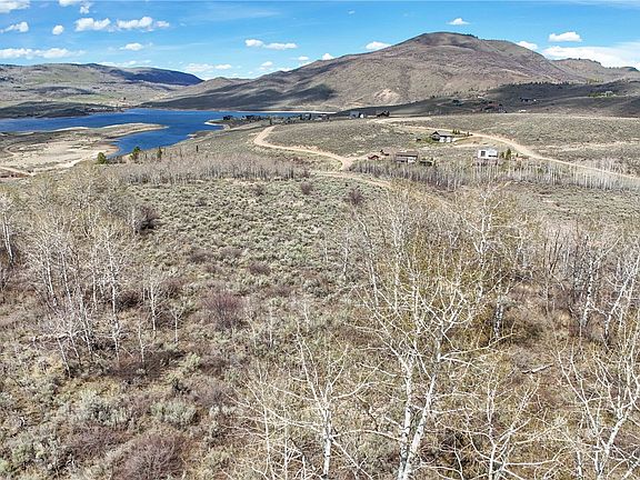 3rd image of 31550 Navajo Trail