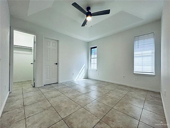5th image of 107 New Orleans St
