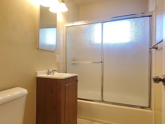 5th image of 860 Calhoun St #6