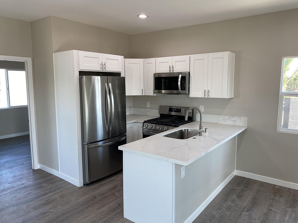 1st image of 4827 62nd St