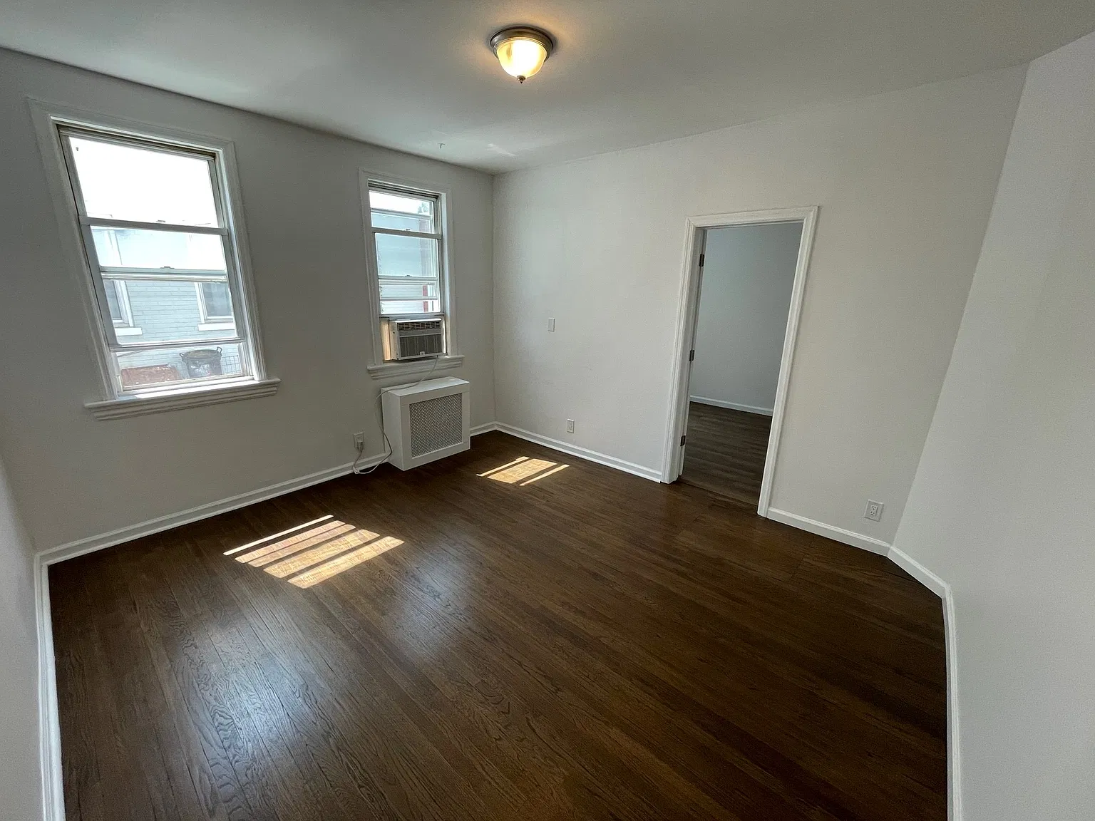 1 bed, $2,000 — Photo 4