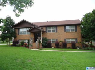 555 10th Ave, Pleasant Grove, AL 35127