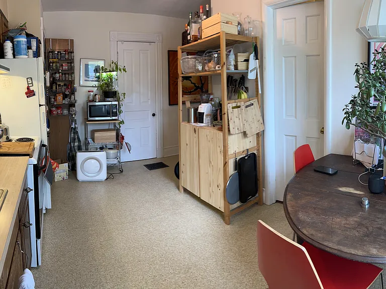 454 S 1st St #2 — Photo 4