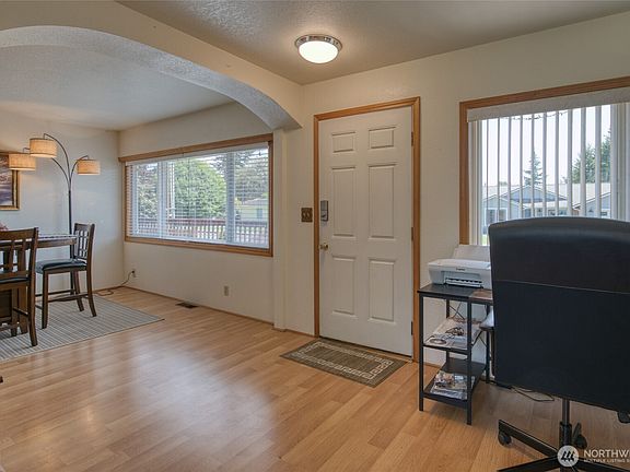 2nd image of 616 E Simpson Avenue