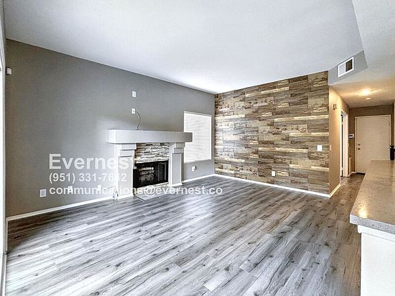 5th image of 23611 Tarara Dr