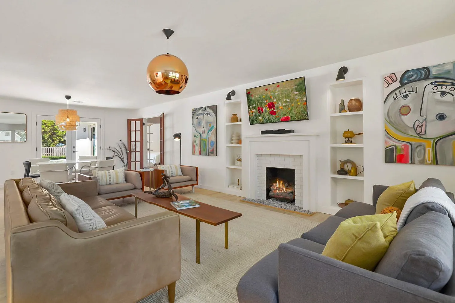 3 bed, 2.0 bath, $8,317 — Photo 1