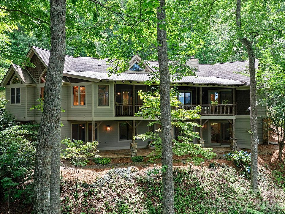 1st image of 71 Chestnut Hill Rd