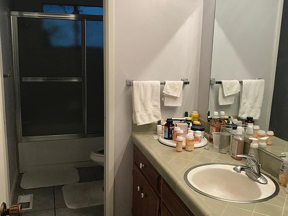 2nd image of 2707 Buckingham Dr