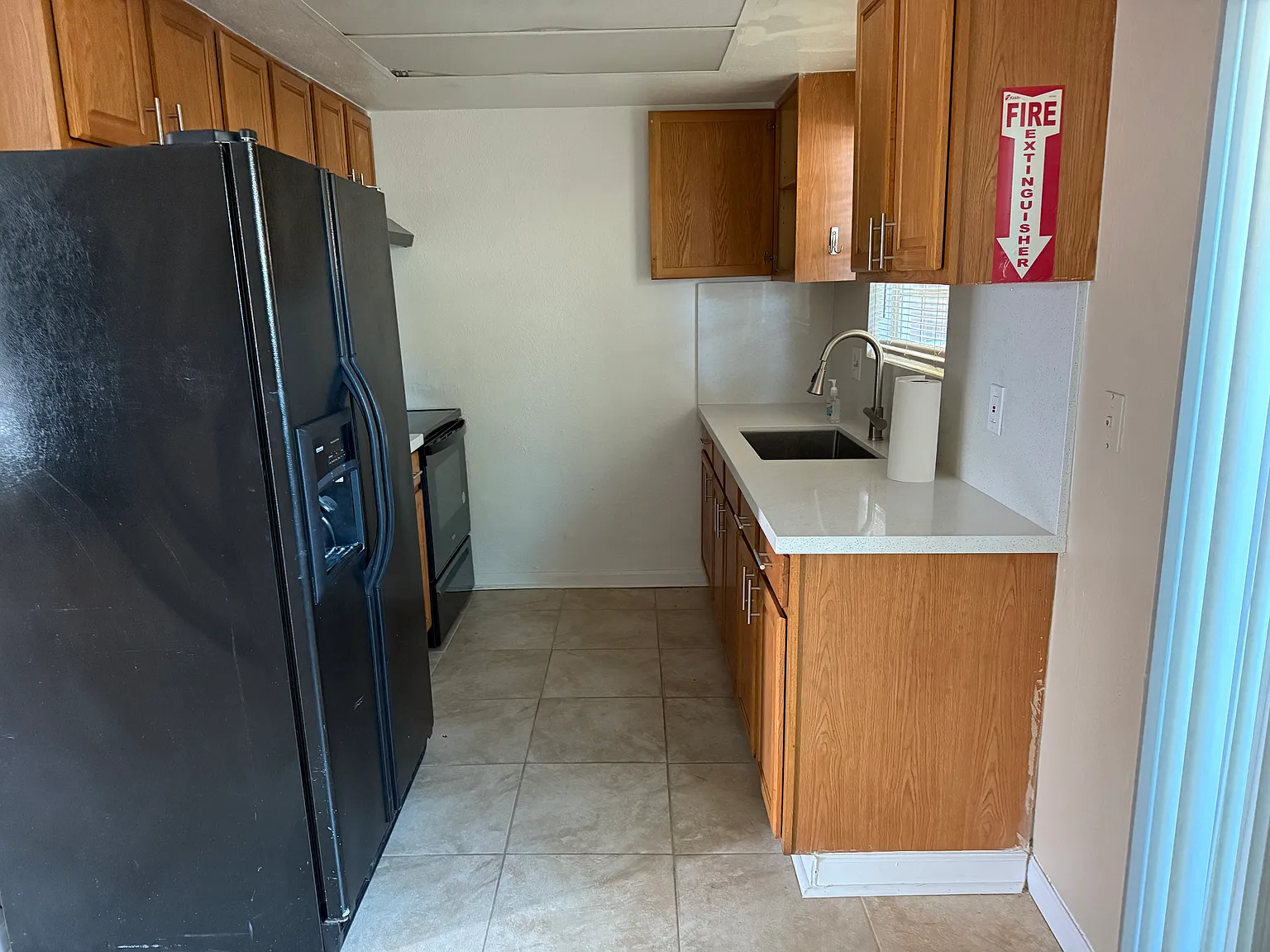 2 bed, $1,990 — Photo 3
