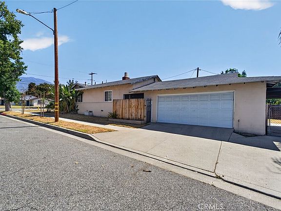 3rd image of 206 E Fig Ave