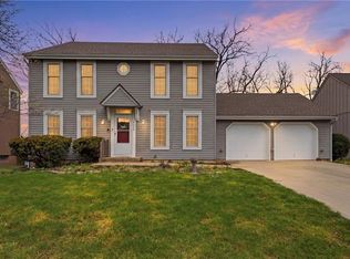 9220 W 116th St, Overland Park, KS 66210
