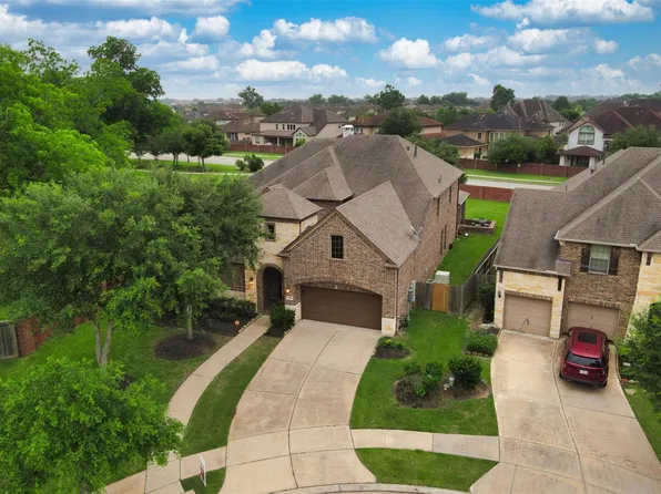 5003 Lockridge Sky Ln, Sugar Land, TX 77479