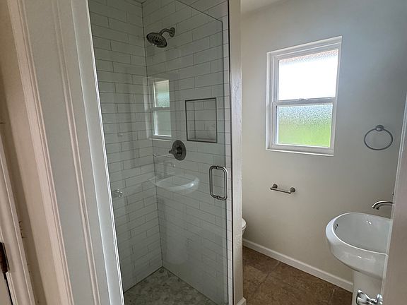 4th image of 3600 NW 67th St