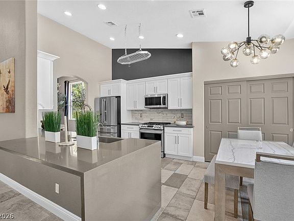 3rd image of 11212 Dell Cliffs Ct