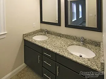 241 Washington St #2-203 — Photo 3