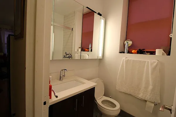 Rented by Mossanen Group | media 21