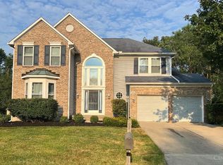 3401 Woodlake Ct, Loveland, OH 45140