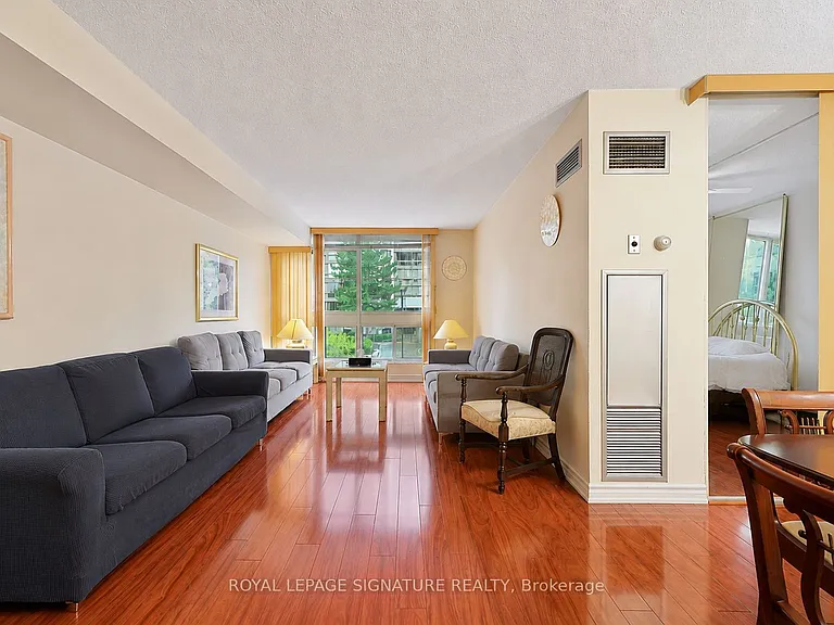 5 Kenneth Ave #205 — Photo 14