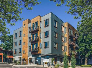 Live in Style in these Modern Industrial Apartment!, Portland, OR 97201