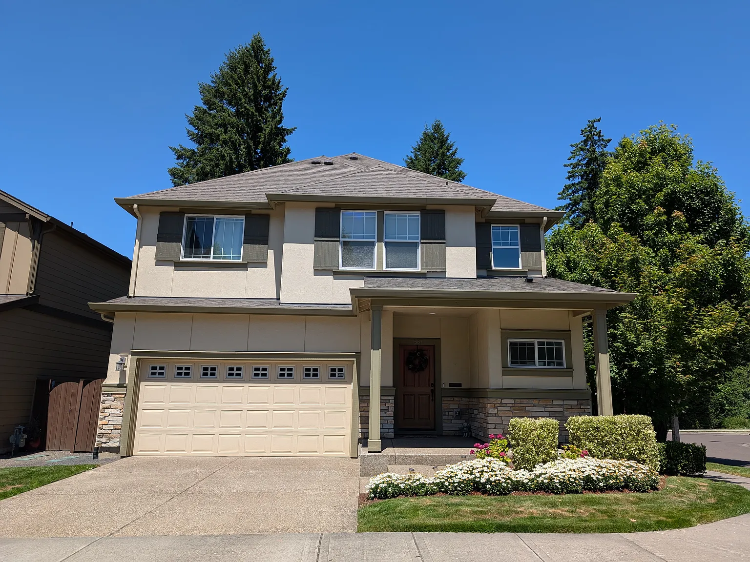 4 bed, 2.5 bath, 2361 sqft, $3,045 — Photo 1