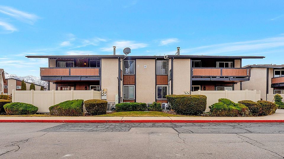 1st image of 200 N Garden Park Dr #200