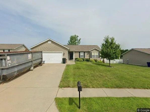 210 Freedom Ln, Wright City, MO 63390