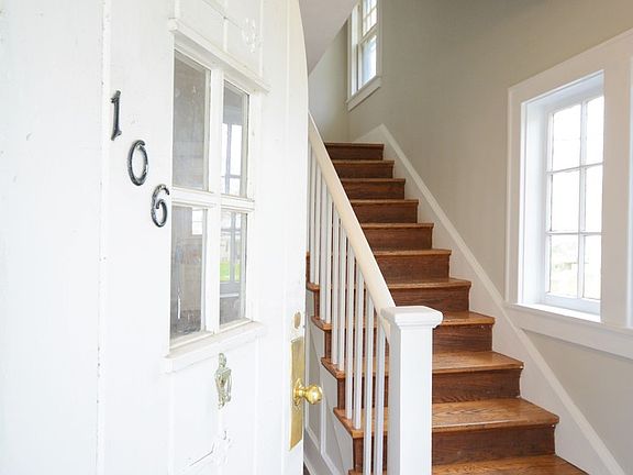 2nd image of 106-112 S Quarry St #106