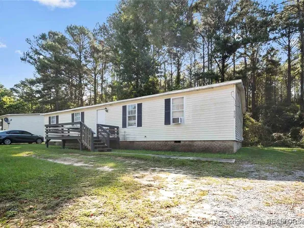 622 Dashland Dr, Fayetteville, NC 28303