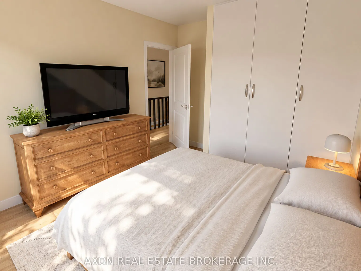 6 bed, $9,600 — Photo 4