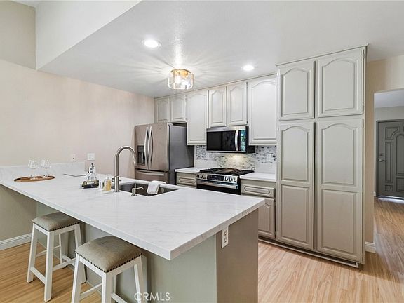 5th image of 29860 Mira Loma Dr