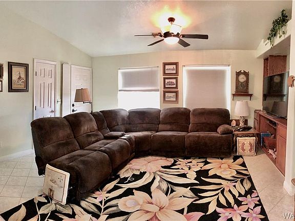 2nd image of 2365 Taos Dr