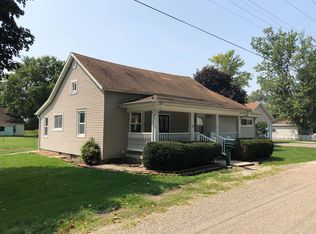 14 E Owen St, Ridge Farm, IL 61870